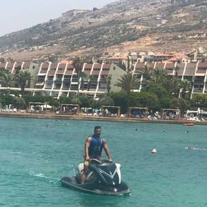 Meet your Posher, Mazen